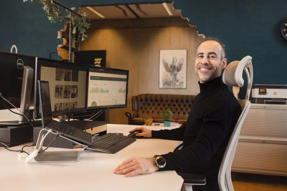 <section id="form"></section> Ontdek hoe we jouw bedrijf sneller kunnen laten groeien